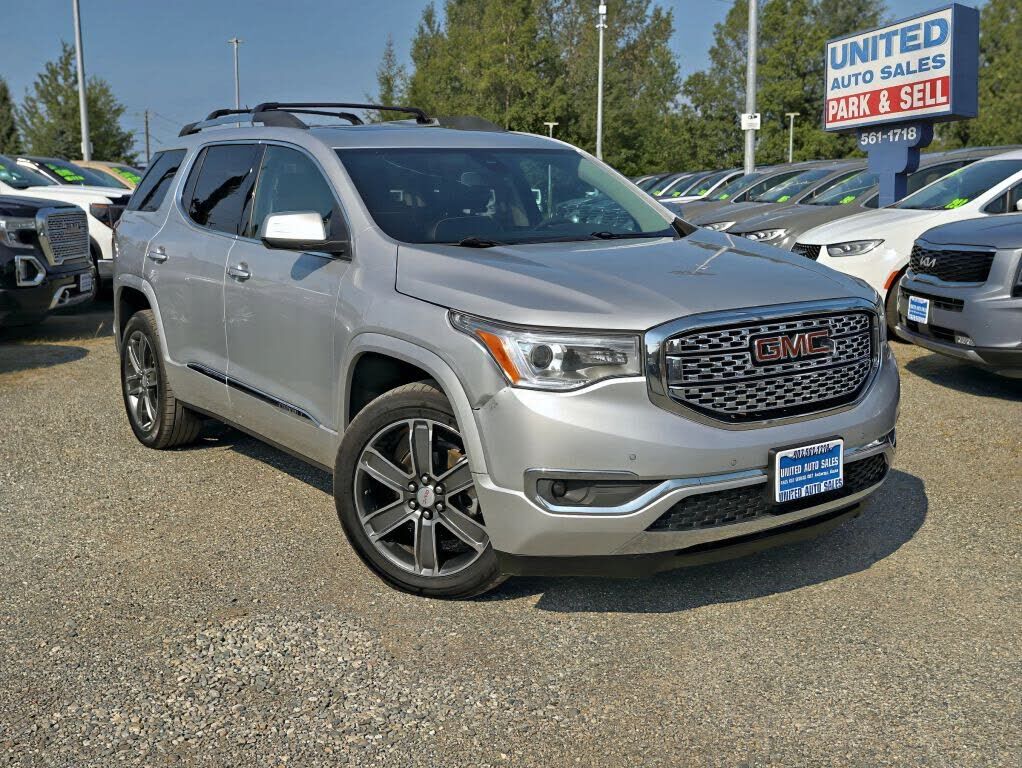 2017 GMC Acadia
