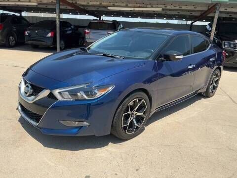 2017 NISSAN Maxima
