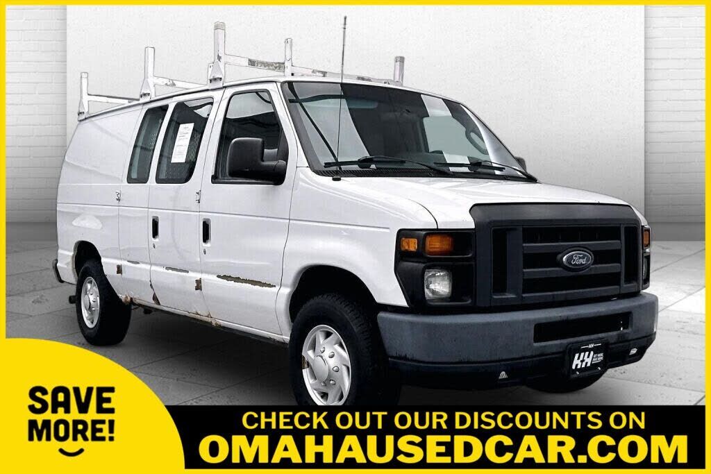 2013 FORD E-250