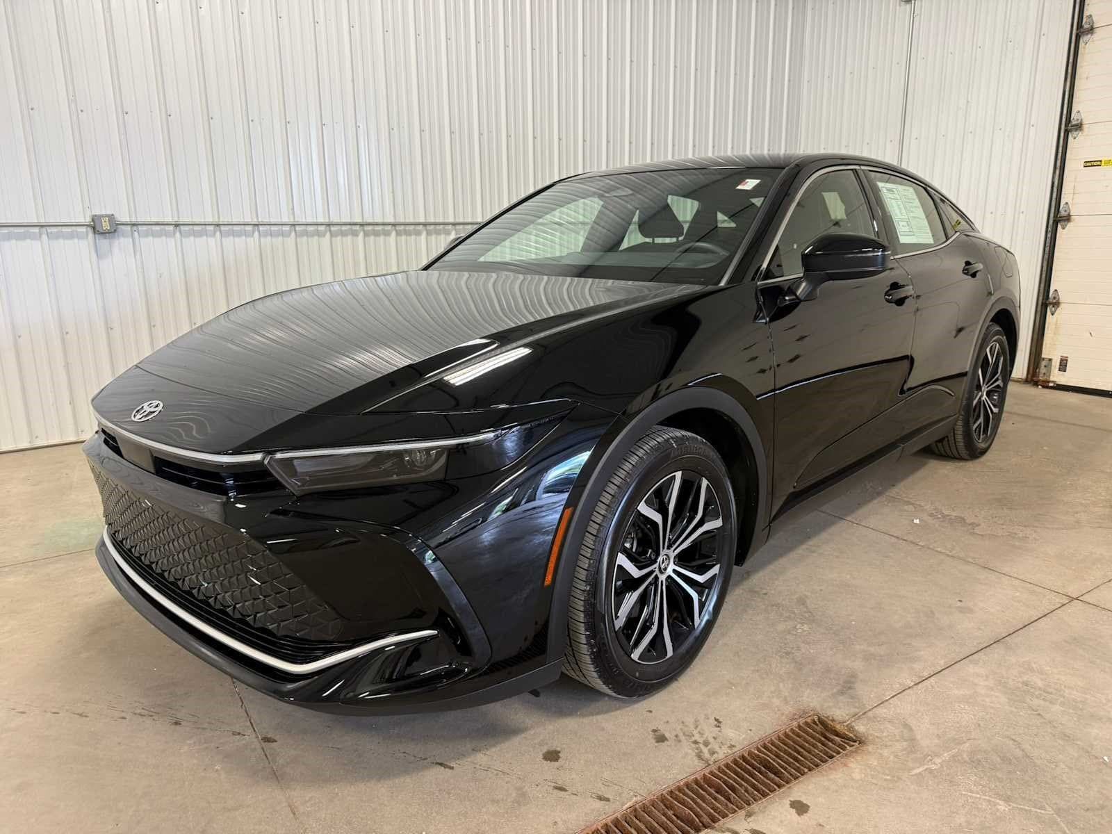 2026 TOYOTA CROWN