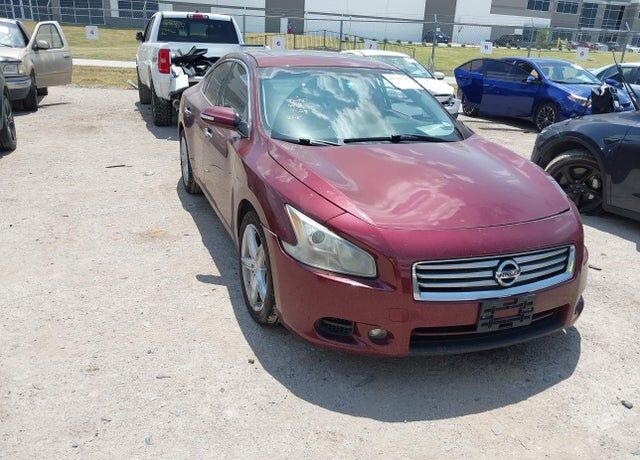 2013 NISSAN Maxima