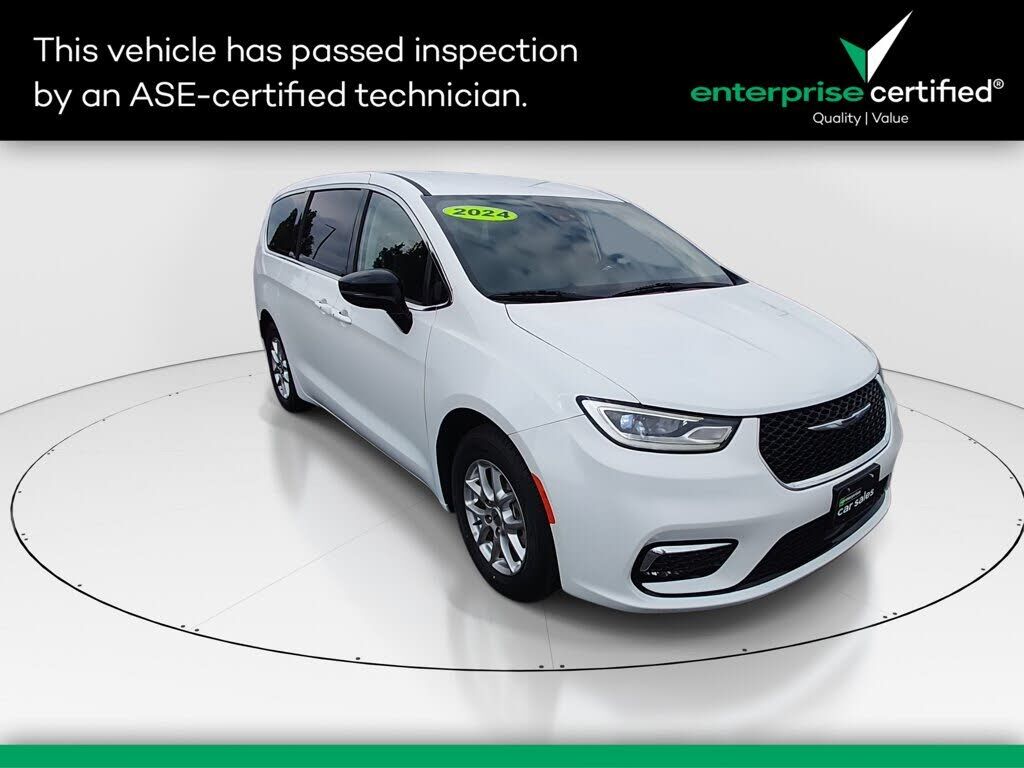 2024 CHRYSLER Pacifica