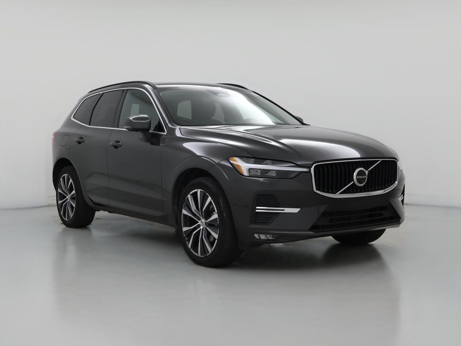 2022 VOLVO XC60