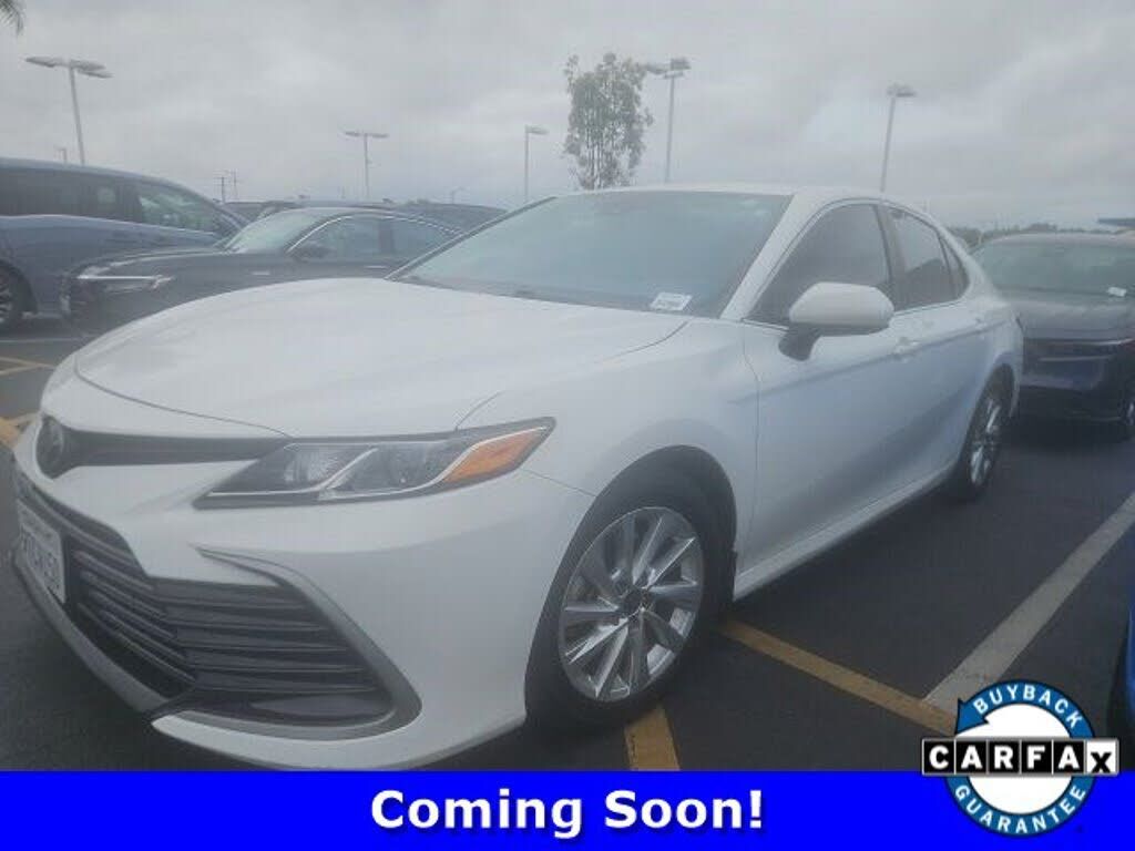 2023 TOYOTA Camry