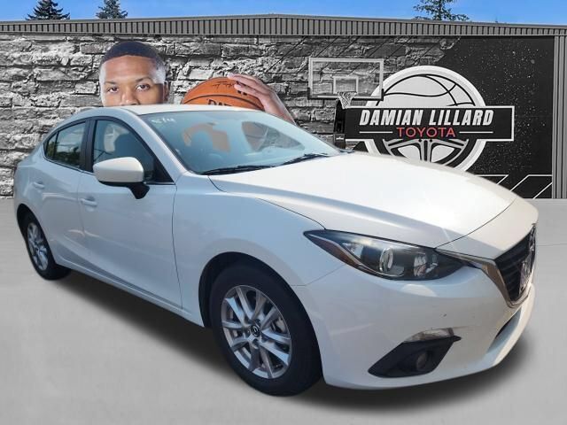 2015 MAZDA Mazda3
