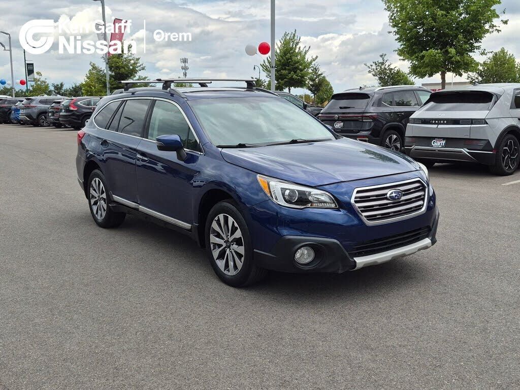 2017 SUBARU Outback