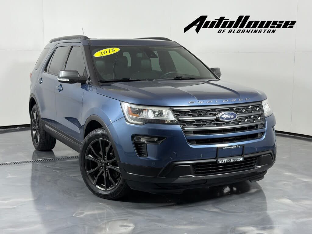 2018 FORD Explorer