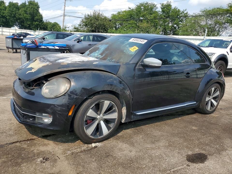 2012 VOLKSWAGEN Beetle