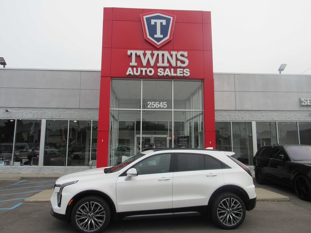 2024 CADILLAC XT4