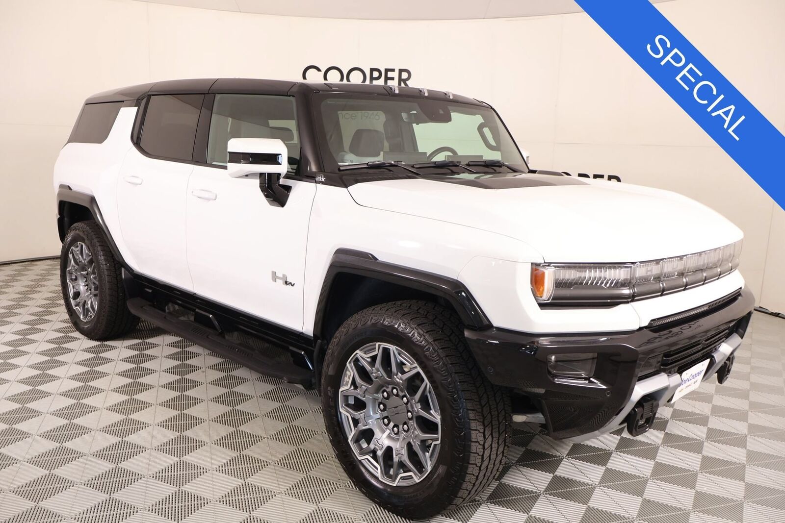 2025 GMC Hummer EV SUV