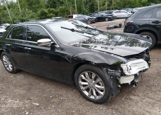 2015 CHRYSLER 300