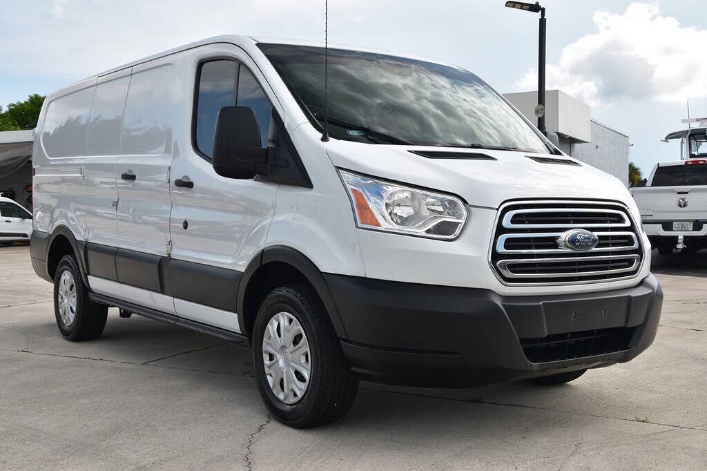 2019 FORD Transit