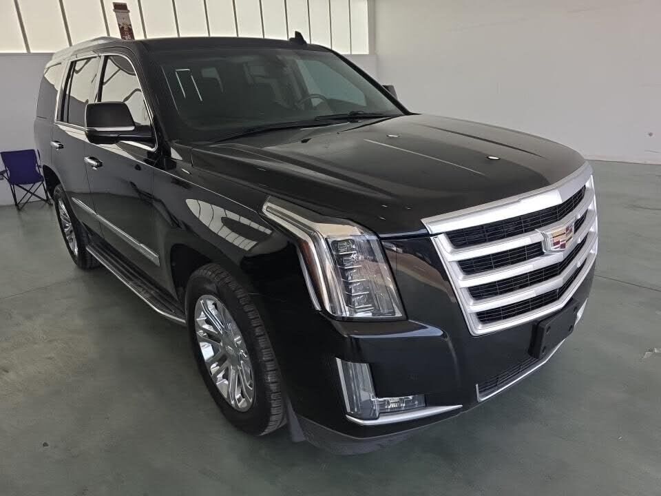 2016 CADILLAC Escalade