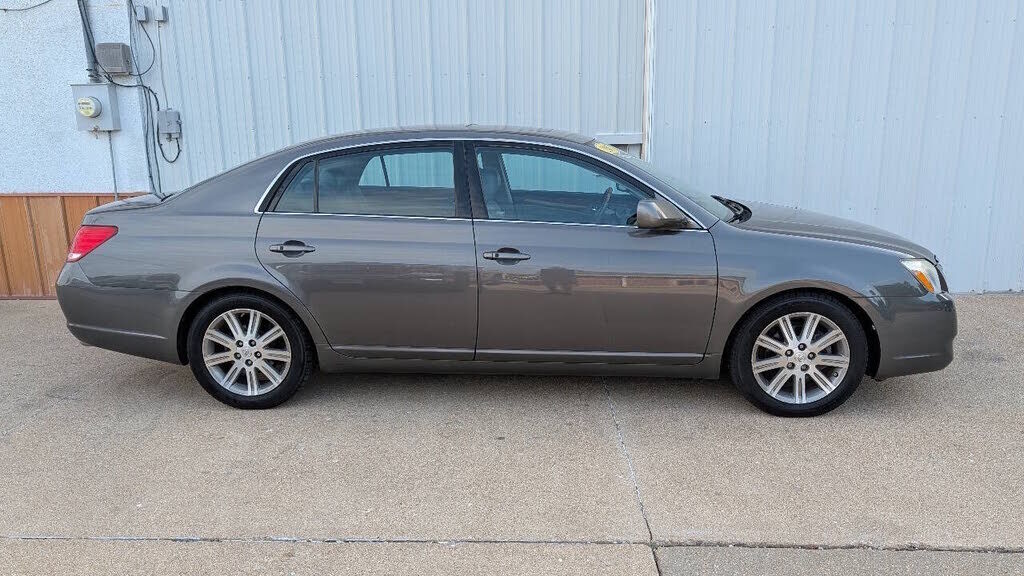 2007 TOYOTA Avalon