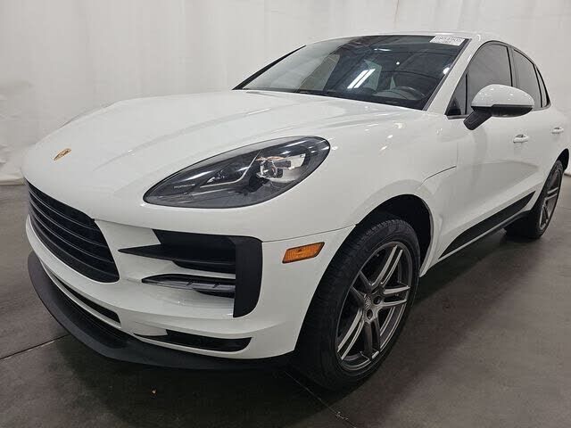 2020 PORSCHE Macan