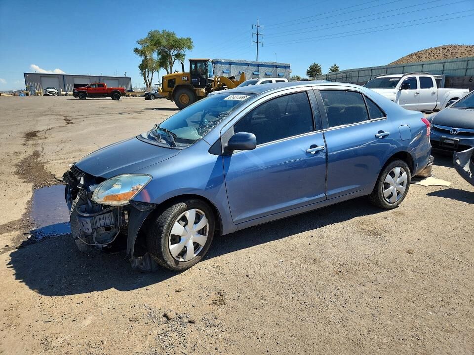 2009 TOYOTA Yaris