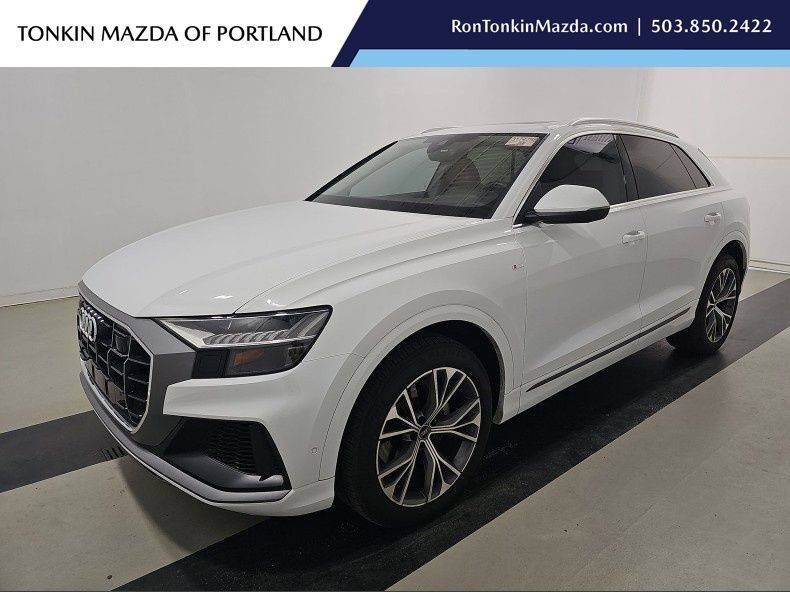 2023 AUDI Q8