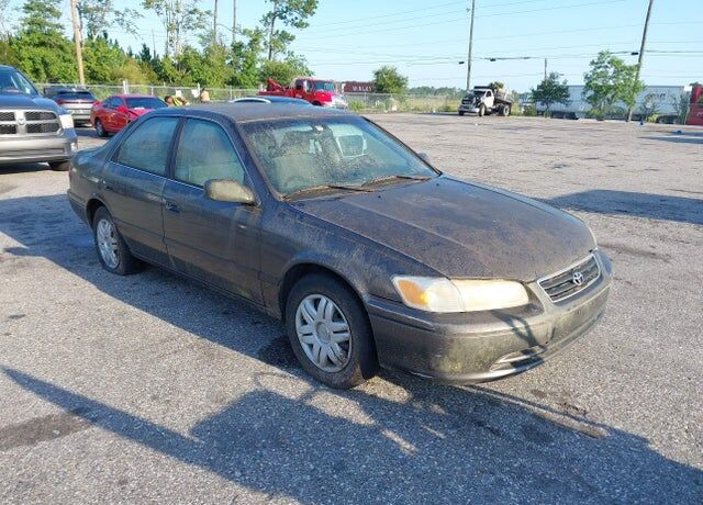 2001 TOYOTA Camry