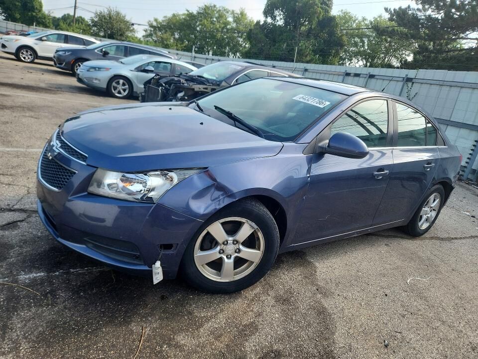 2013 CHEVROLET Cruze