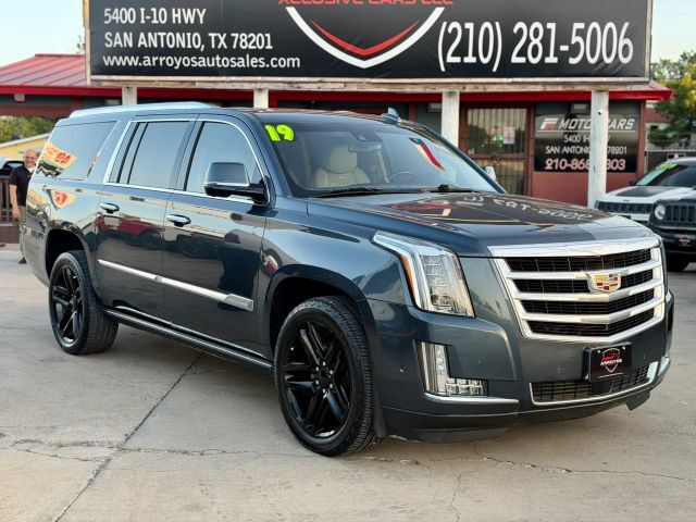2019 CADILLAC Escalade ESV
