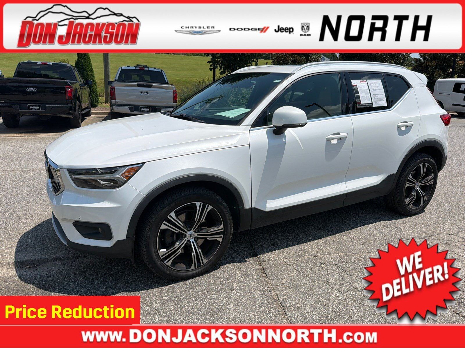 2021 VOLVO XC40