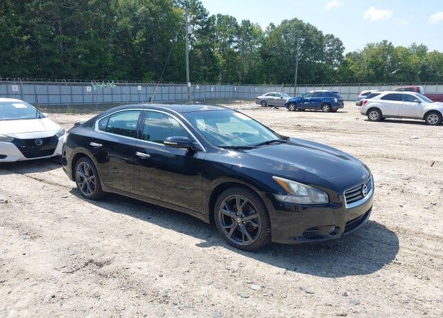 2014 NISSAN Maxima