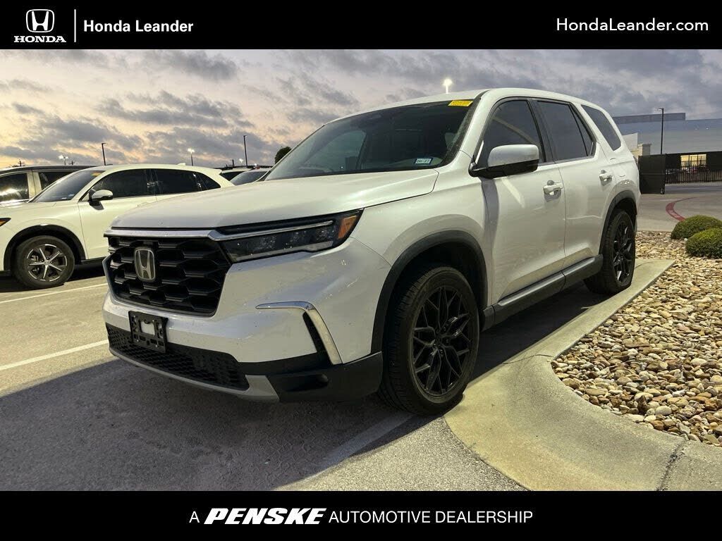 2023 HONDA Pilot