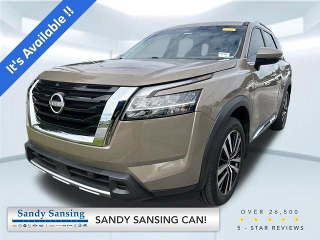 2023 NISSAN Pathfinder