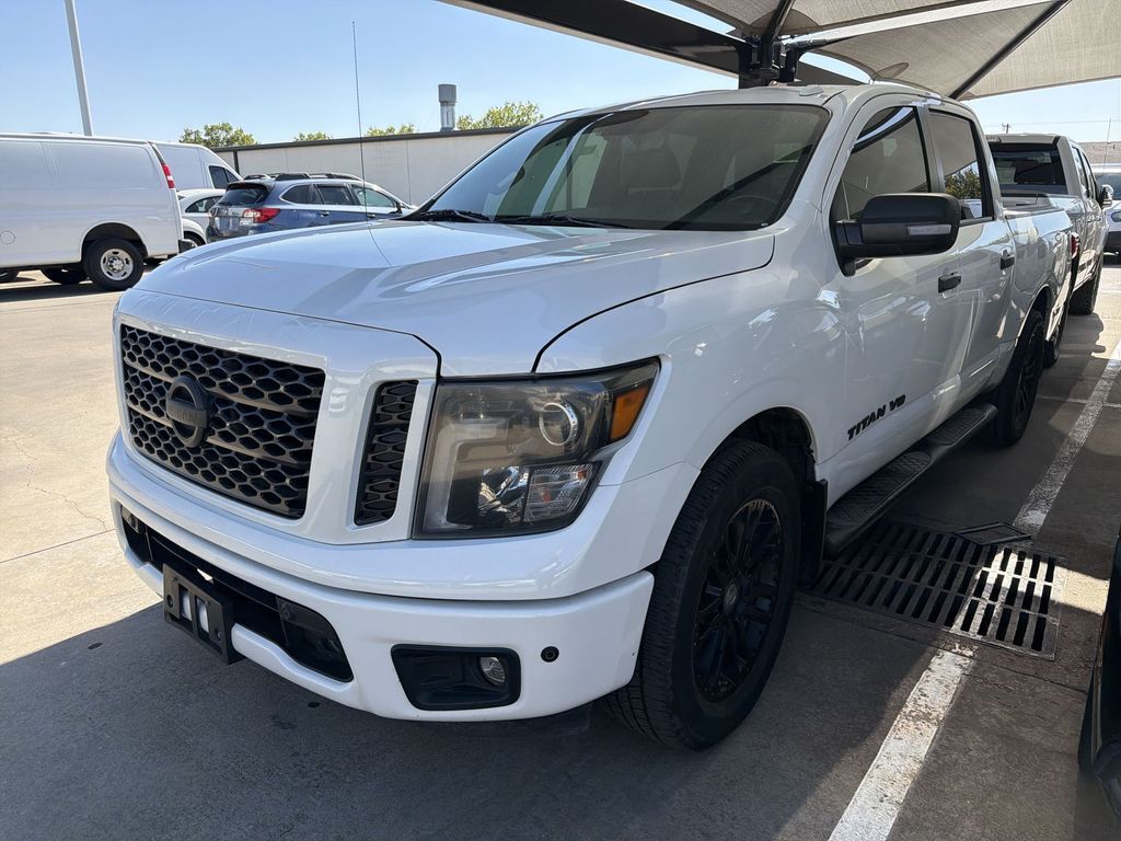 2019 NISSAN Titan