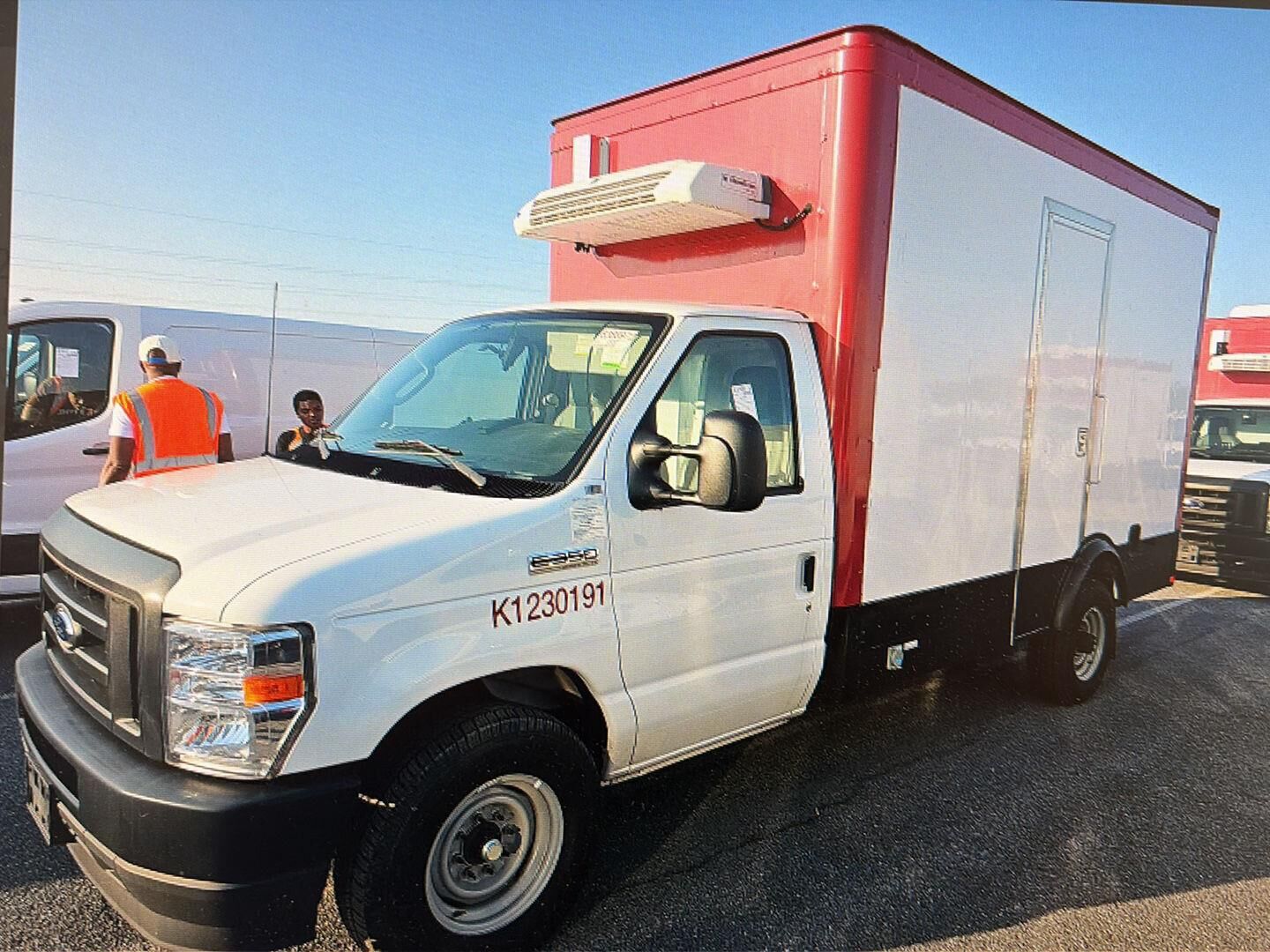 2024 FORD E-350