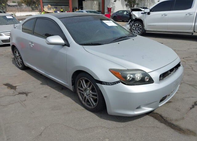 2010 TOYOTA SCION