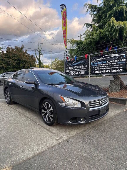 2013 NISSAN Maxima