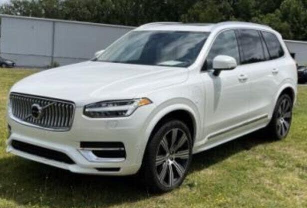 2025 VOLVO XC90