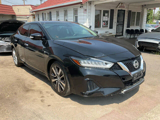 2019 NISSAN Maxima