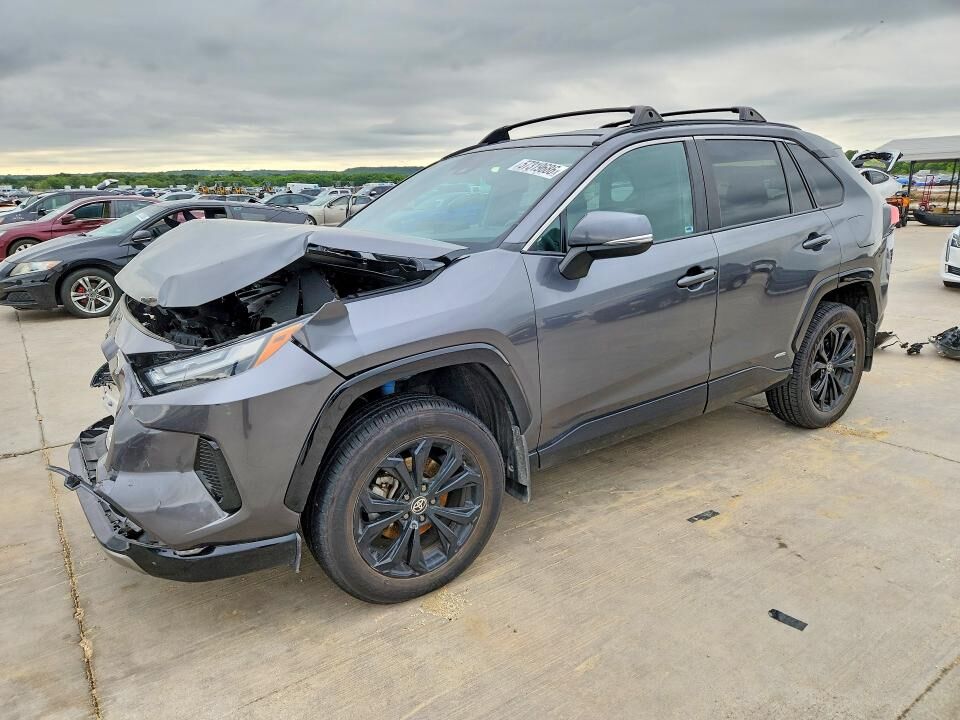 2022 TOYOTA RAV4