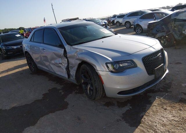 2021 CHRYSLER 300