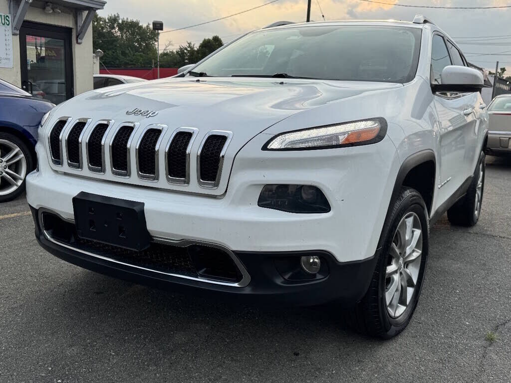 2018 JEEP Cherokee