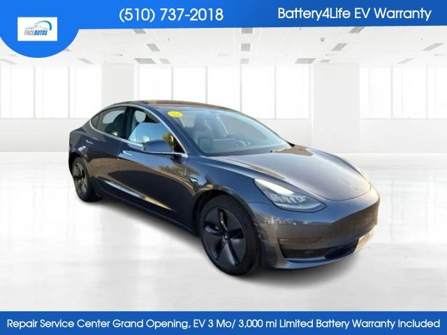 2018 TESLA Model 3