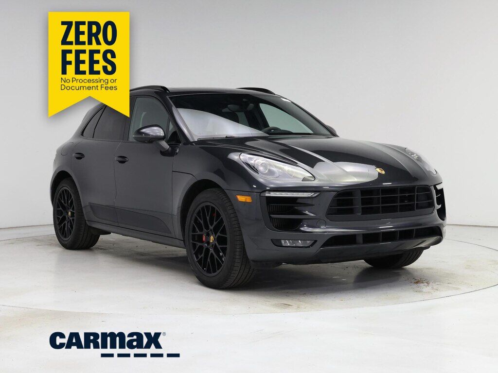 2018 PORSCHE Macan