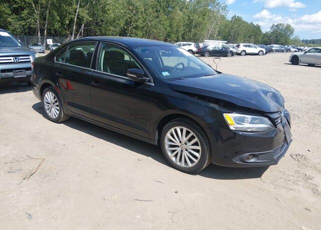 2014 VOLKSWAGEN Jetta