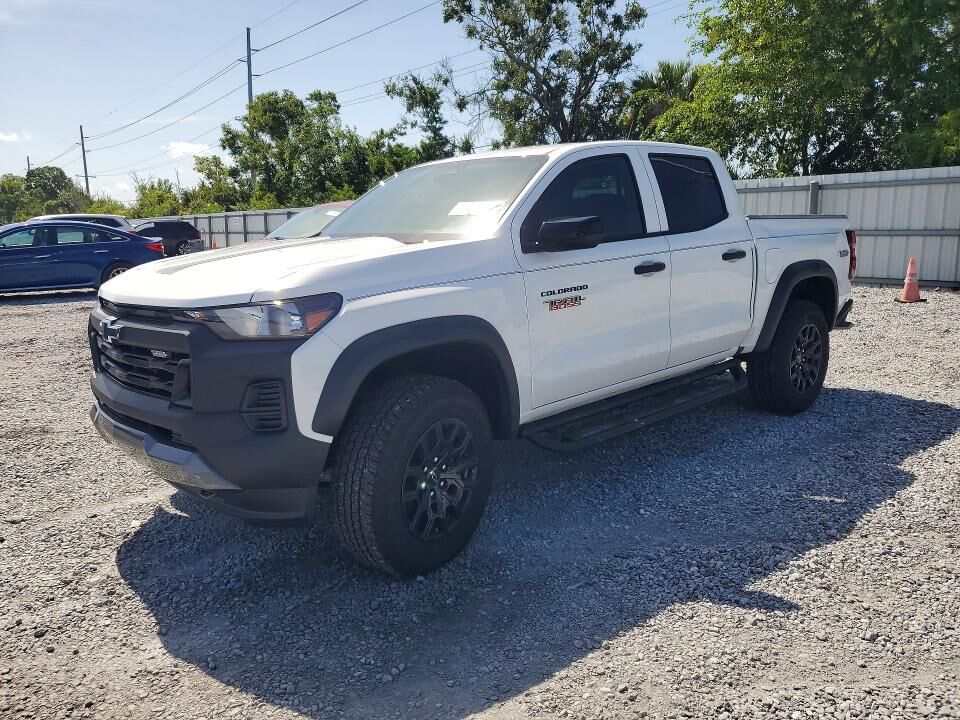 2026 CHEVROLET Colorado