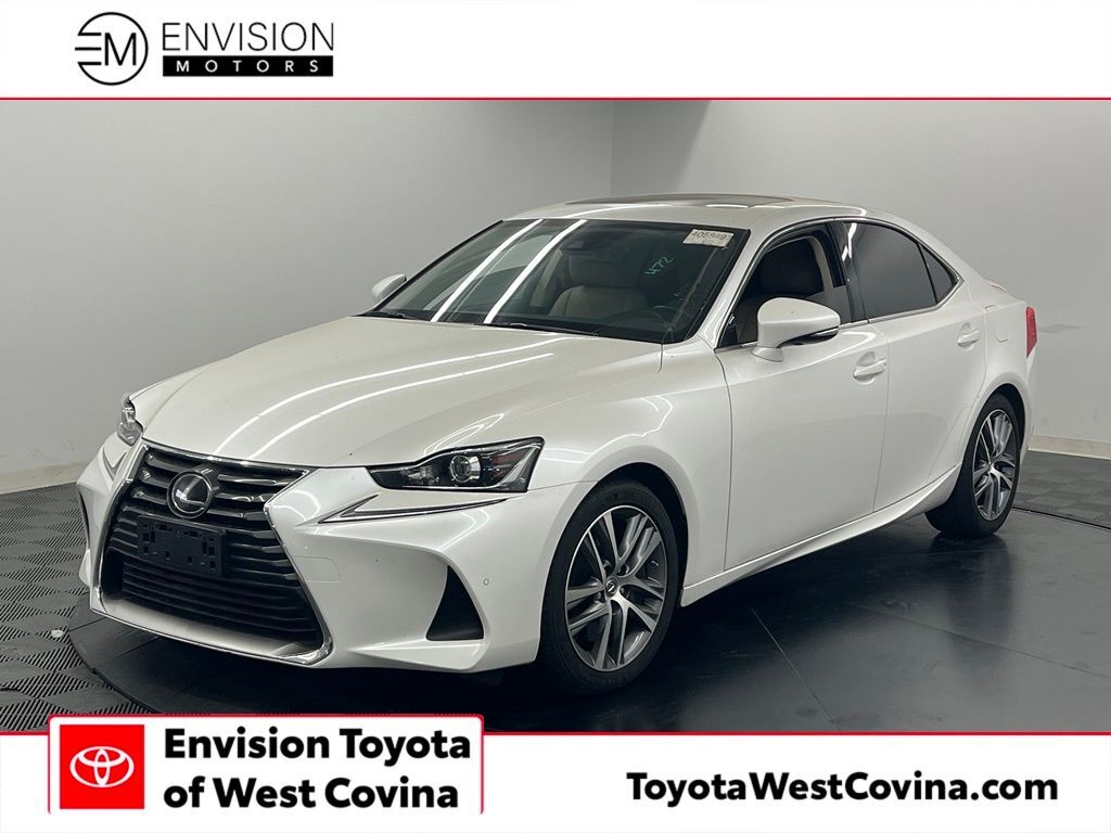 2020 LEXUS IS