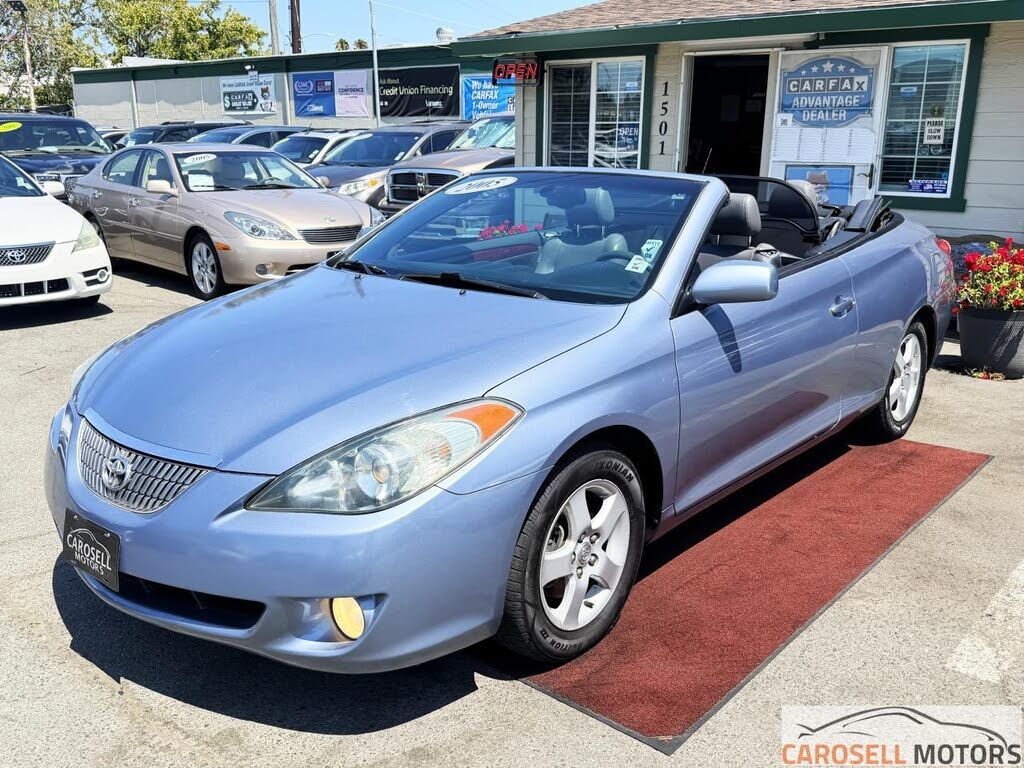 2005 TOYOTA Camry Solara
