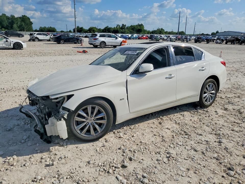 2017 INFINITI Q50