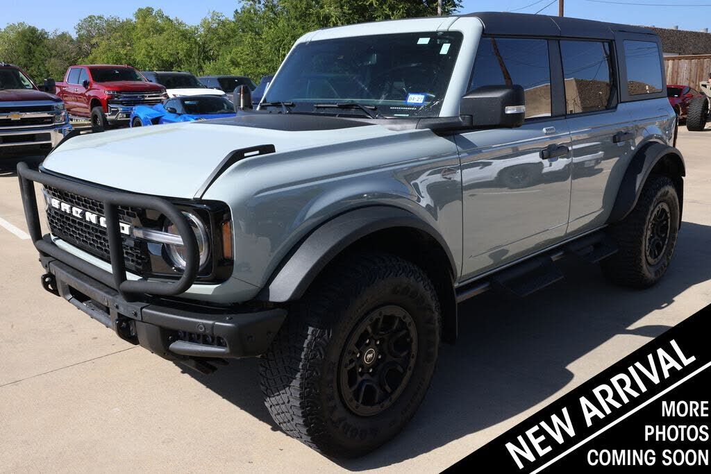 2023 FORD Bronco