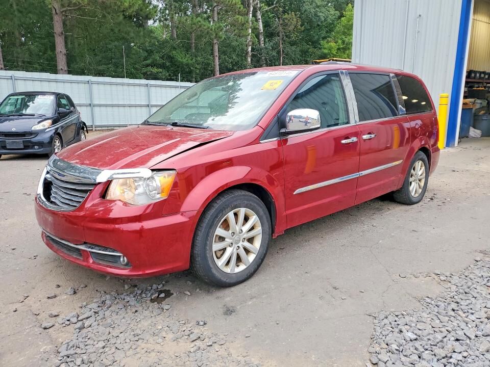 2015 CHRYSLER Town and Country