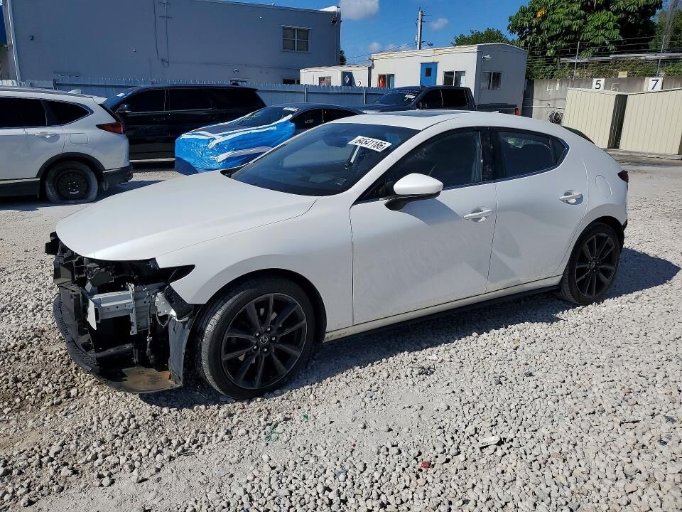 2019 MAZDA Mazda3