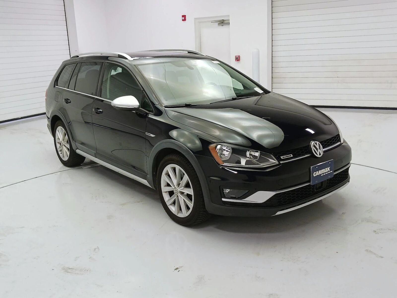 2017 VOLKSWAGEN Golf Alltrack