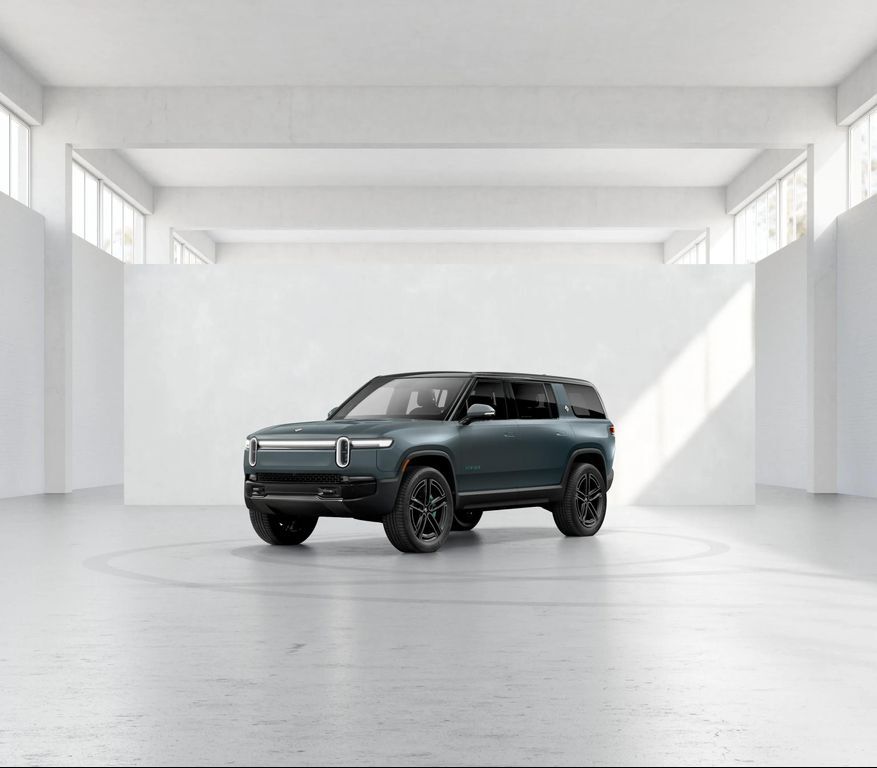 2026 RIVIAN R1S