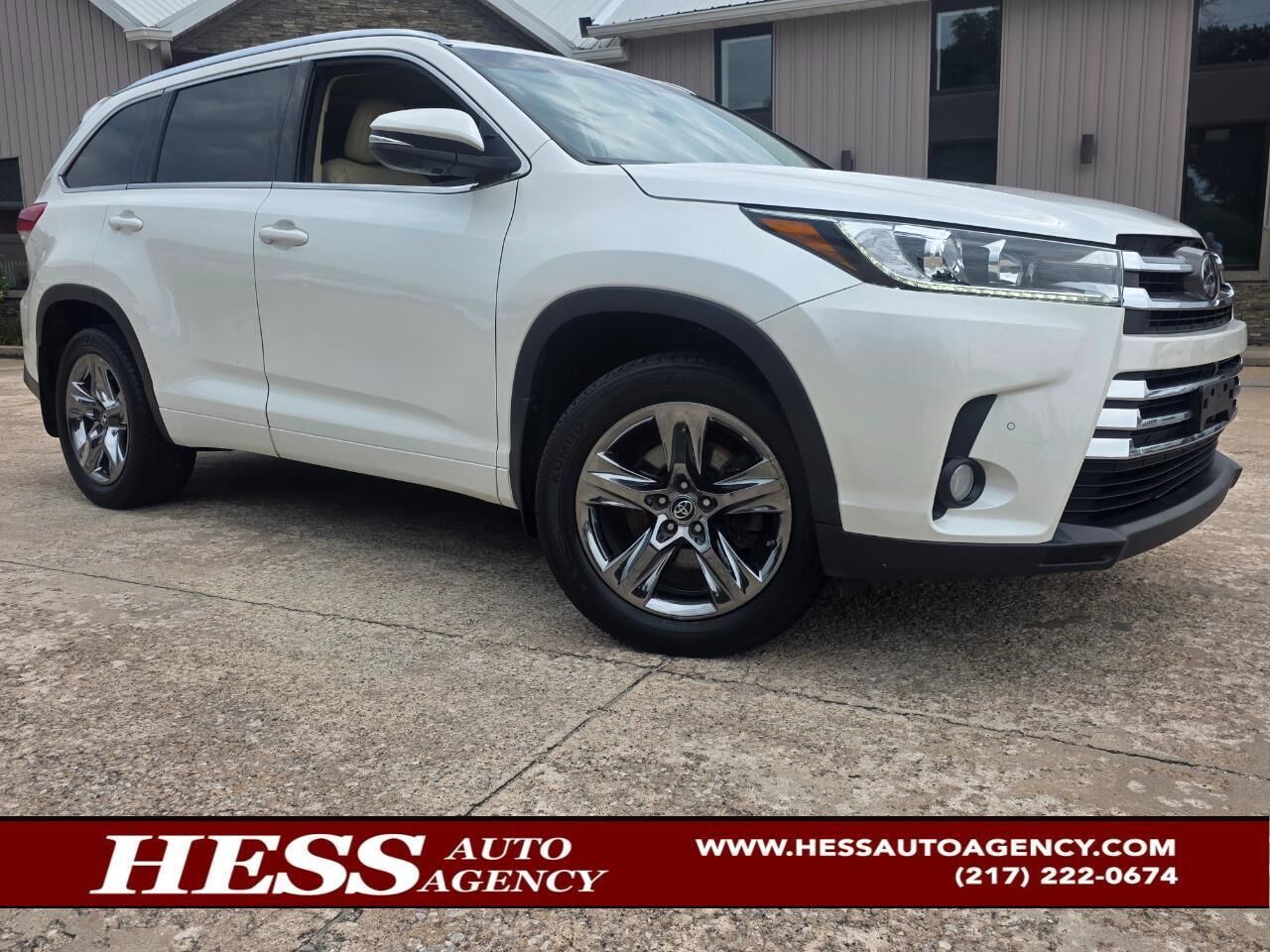2017 TOYOTA Highlander